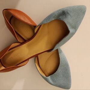 Nine West Blue and Tan Women's Flats in size 9.5 M